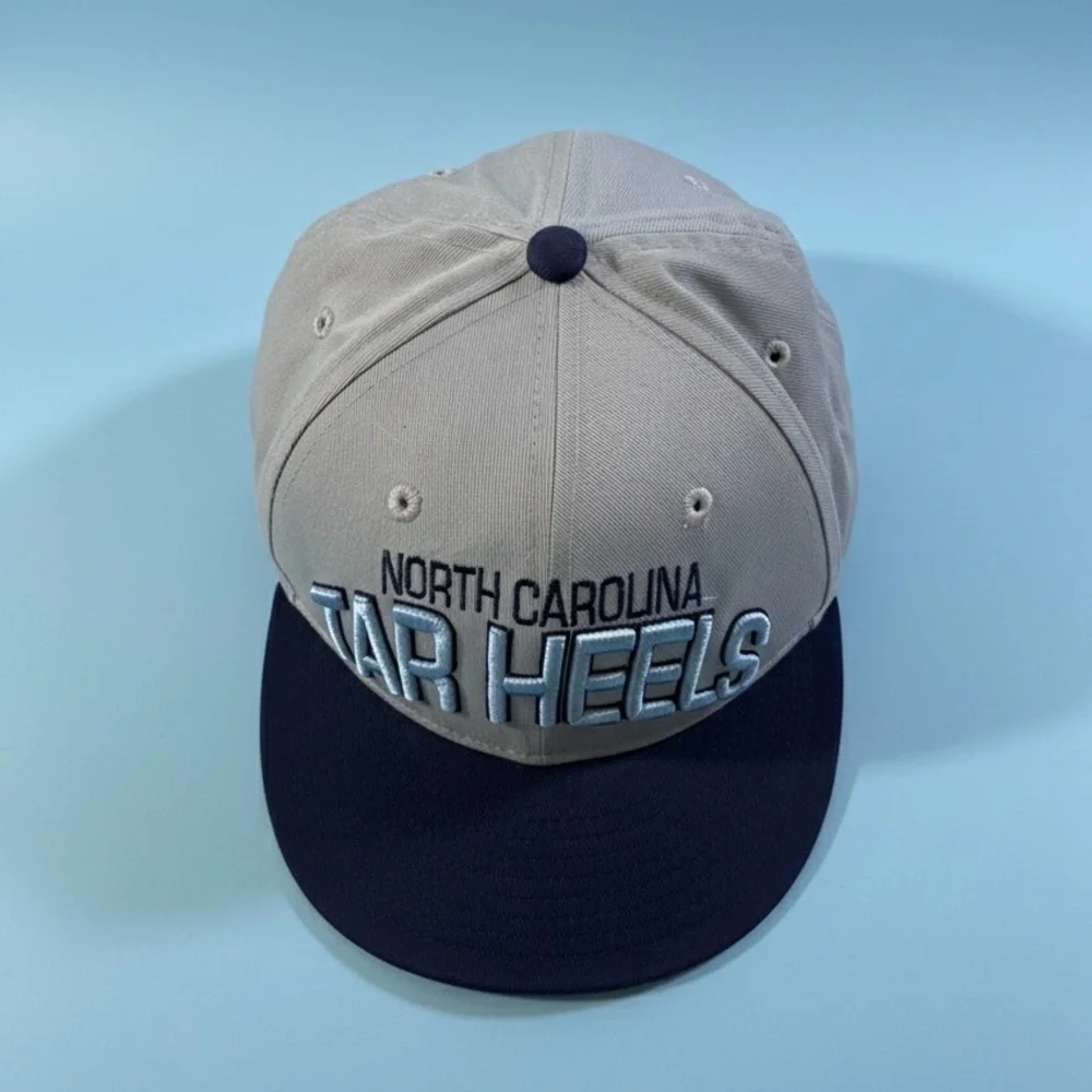 Vintage NEW ERA UNC Tarheels Embroidered Hat